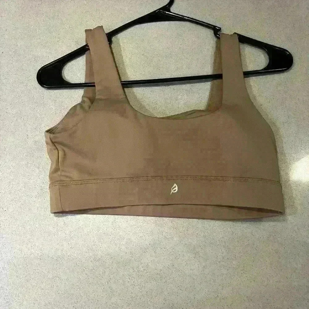 Ptula faith, sports bra - Picture 3 of 4